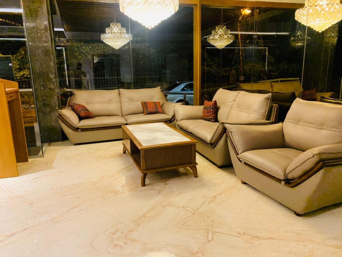 Hotel Mothimahal Residency Thrissur Zewnętrze zdjęcie