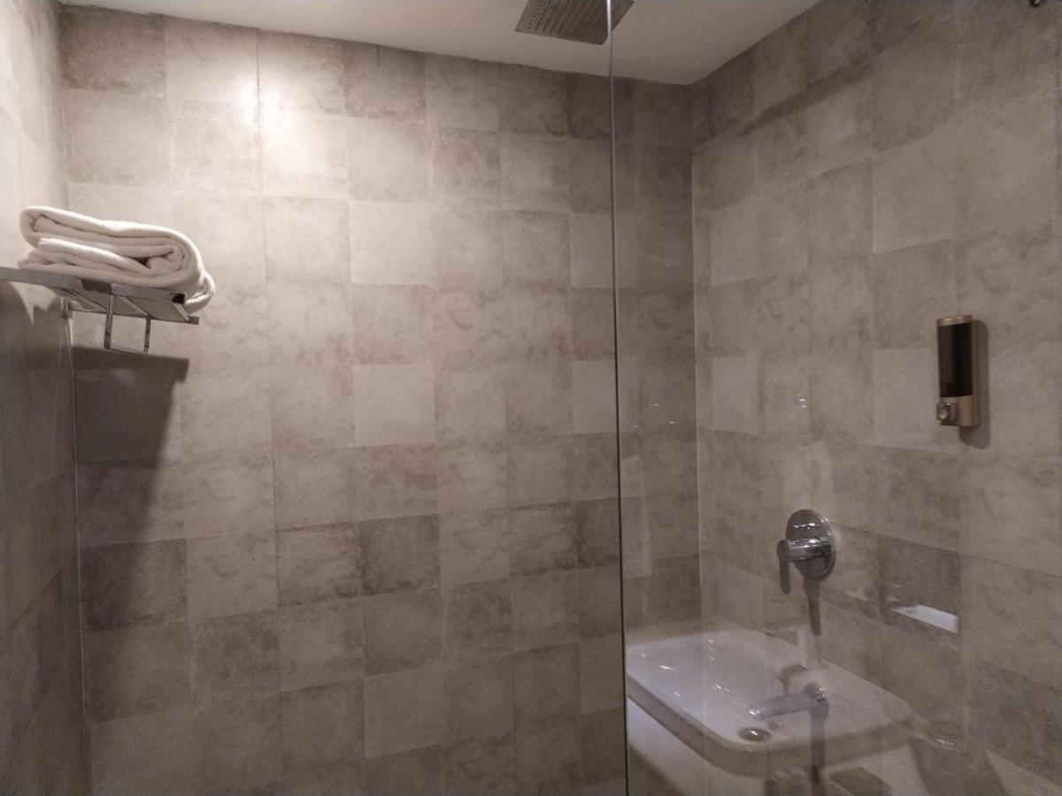 Hotel Mothimahal Residency Thrissur Zewnętrze zdjęcie